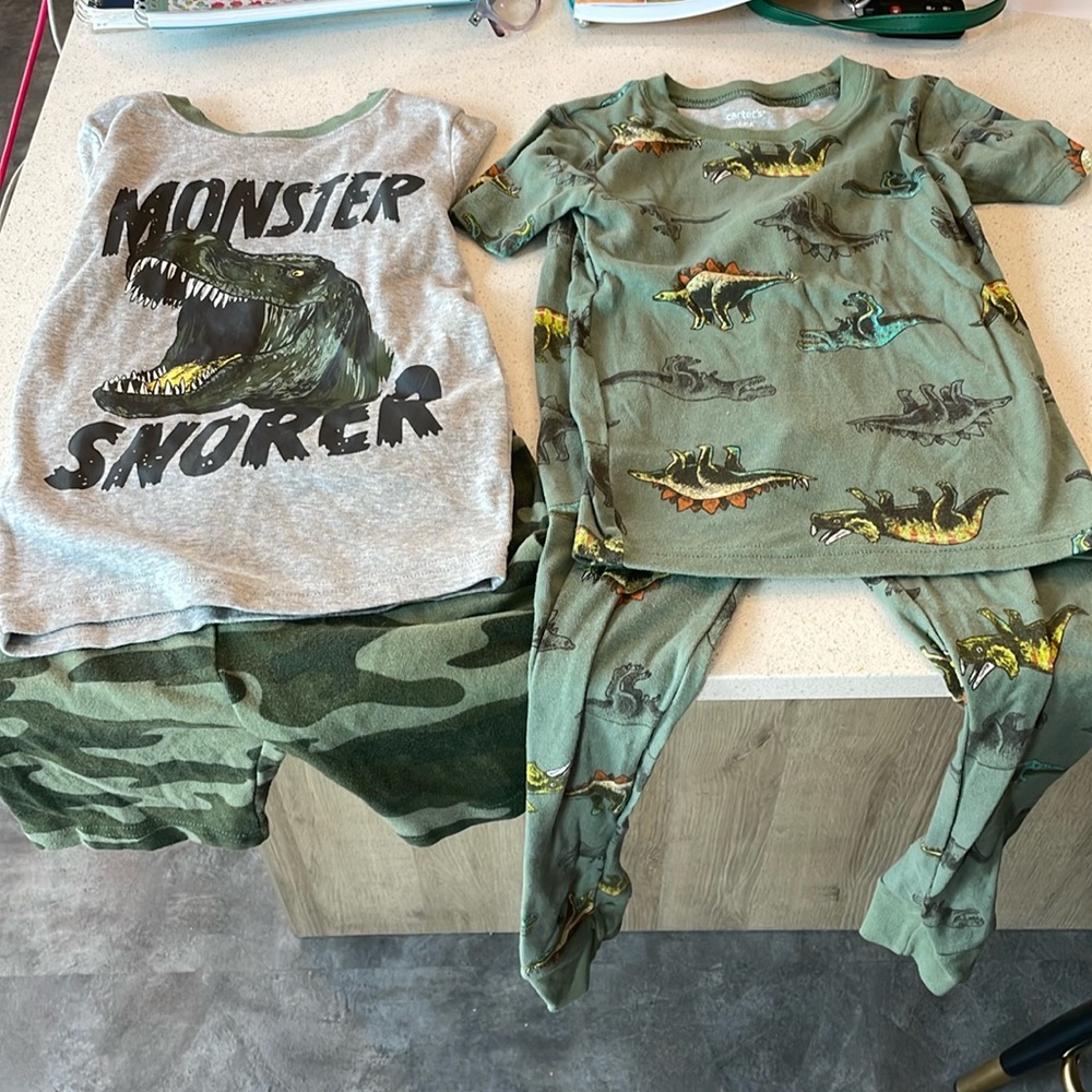 Carters 4 Piece Monster Snorer/Dinosaur Set